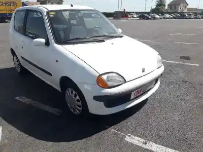 Veicolo di demolizione FIAT SEICENTO (187) Suite dell'anno 1999 alimentato 176B2000