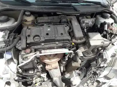 Verschrottungsfahrzeug peugeot 206 cc cc des jahres 2006 angetrieben nfu