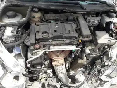 Verschrottungsfahrzeug peugeot 206 cc cc des jahres 2006 angetrieben nfu