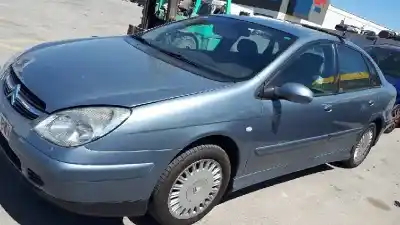 Veículo de Sucata citroen c5 berlina 2.0 hdi magic do ano 2002 alimentado rhz
