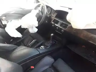 Veículo de Sucata bmw serie 5 berlina (e60) 3.0 530d do ano 2003 alimentado 30-6d-2 d