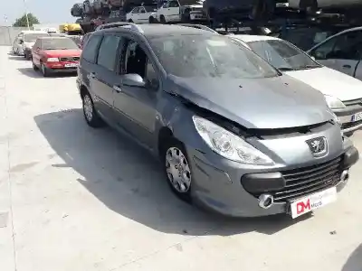 Scrapping Vehicle PEUGEOT 307 BREAK/SW (S2) XS of the year 2008 powered 9HX