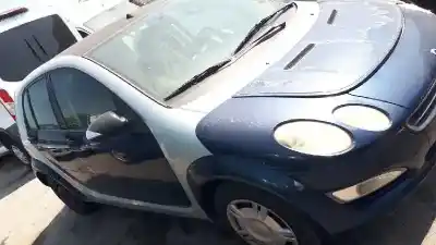 Здавання транспортного засобу SMART FORFOUR Básico (70kW) року 2004 потужний G 135930