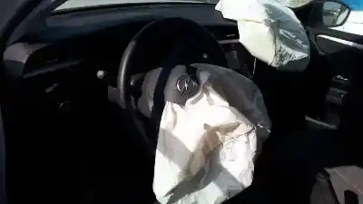 Sloopvoertuig opel corsa f edition van het jaar 2021 aangedreven yh01