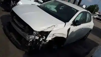 Sloopvoertuig opel corsa f edition van het jaar 2021 aangedreven yh01