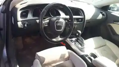Здавання транспортного засобу audi a5 coupe (8t) 2.7 tdi року 2008 потужний cama