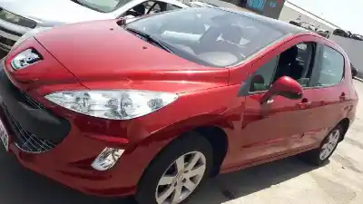 Sloopvoertuig PEUGEOT 308 I (4A_, 4C_) 1.6 16V van het jaar 2009 aangedreven 5FW