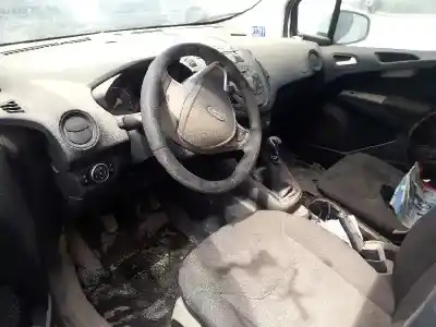 Sloopvoertuig ford transit courier ambiente van het jaar 2015 aangedreven ugcb