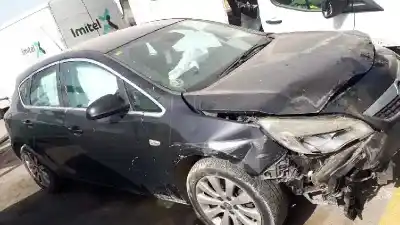 Hurda Aracı OPEL ASTRA J LIM. Cosmo Yılın 2010 güçlü A17DTR