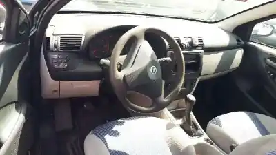 Veicolo di demolizione fiat stilo (192) 1.9 jtd / 1.9 jtd 115 active dell'anno 2004 alimentato 192a1000