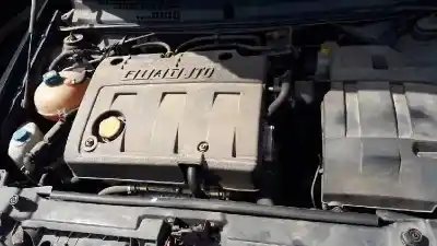 Veicolo di demolizione fiat stilo (192) 1.9 jtd / 1.9 jtd 115 active dell'anno 2004 alimentato 192a1000