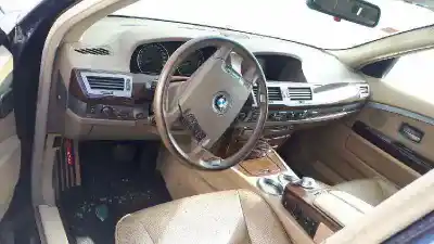 Veículo de Sucata bmw serie 7 (e65/e66) 735i do ano 2002 alimentado 