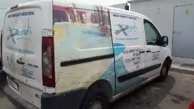 Veículo de Sucata FIAT SCUDO COMBI (272) L1H1 90 Multijet (5 pl.) do ano 2008 alimentado 9HU