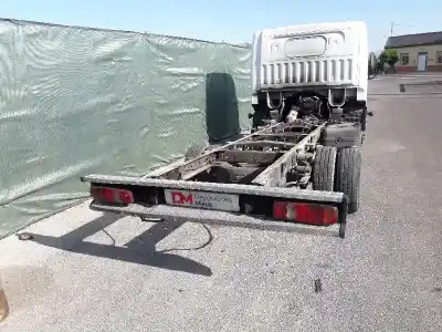 Veicolo di demolizione renault maxity 2.5 diesel dell'anno 2008 alimentato 