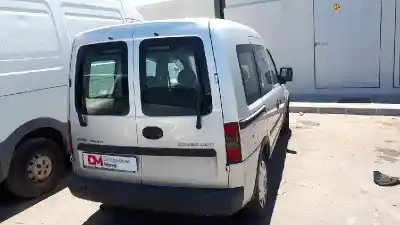 Veículo de Sucata opel combo familiar do ano 2006 alimentado z13dtj