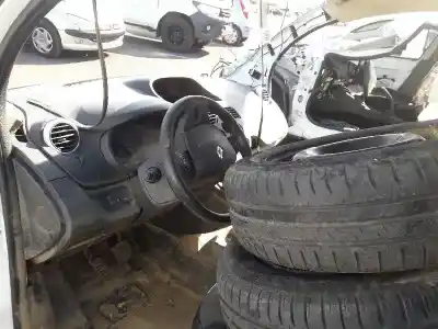 Veículo de Sucata renault kangoo 1.5 dci diesel fap do ano 2017 alimentado k9k e6