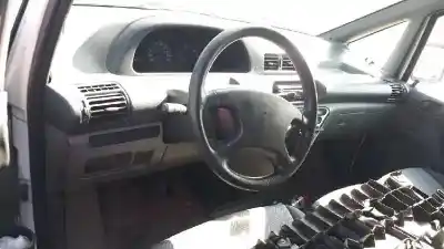 Veículo de Sucata citroen jumpy 2.0 hdi furg. (774kg) do ano 2004 alimentado rhx