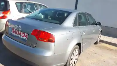 Sloopvoertuig audi a4 berlina (8e) bre van het jaar 2006 aangedreven bre