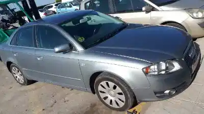 Sloopvoertuig audi a4 berlina (8e) bre van het jaar 2006 aangedreven bre