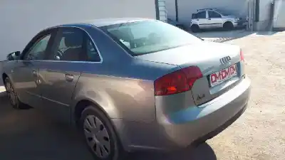 Sloopvoertuig audi a4 berlina (8e) bre van het jaar 2006 aangedreven bre