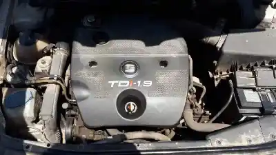 Sloopvoertuig seat toledo (1m2) select van het jaar 1999 aangedreven ahf