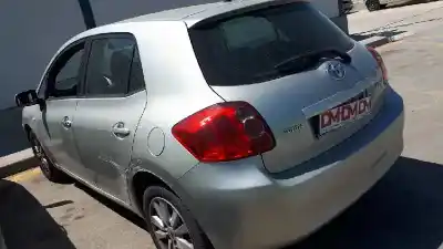 Veículo de Sucata toyota auris luna do ano 2008 alimentado 1zr