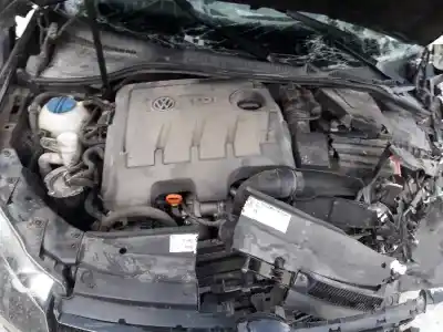 Veículo de Sucata volkswagen golf vi (5k1) advance bluemotion do ano 2011 alimentado cay