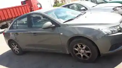 Veículo de Sucata CHEVROLET CRUZE LS do ano 2011 alimentado Z20S1