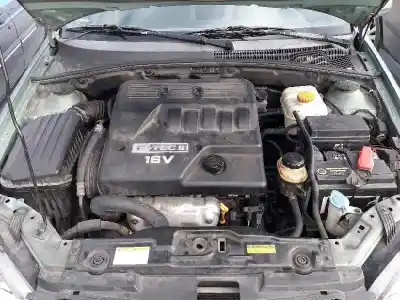 Veículo de Sucata daewoo lacetti cdx do ano 2004 alimentado f16d3