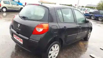 Здавання транспортного засобу renault clio iii exception року 2007 потужний d4f740