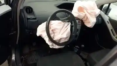 Veículo de Sucata toyota yaris active do ano 2009 alimentado 1nd