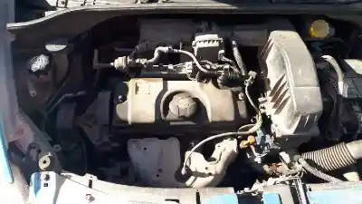 Veicolo di demolizione citroen c3 pluriel 1.4 dell'anno 2002 alimentato kfv