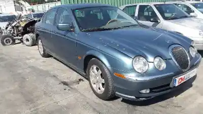 Scrapping Vehicle JAGUAR S-TYPE 3.0 V6 24V CAT of the year 2001 powered FB