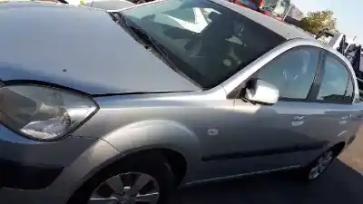 Veículo de Sucata kia rio ii (jb) 1.4 16v do ano 2007 alimentado g4ee