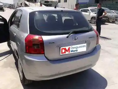 Veículo de Sucata toyota corolla (_e12_) 1.4 vvt-i (zze120_) do ano 2002 alimentado 4zz-fe