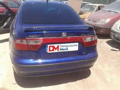 Sloopvoertuig seat toledo (1m2) signo van het jaar 2001 aangedreven apg