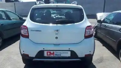 Veículo de Sucata dacia sandero comfort do ano 2016 alimentado 