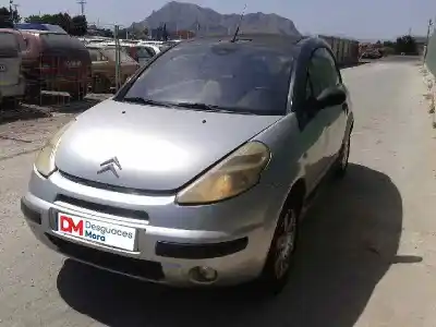 Vehicul casat citroen c3 pluriel 1.4 al anului 2004 alimentat kfv