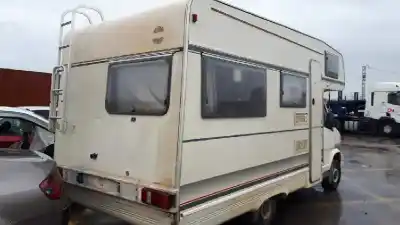Véhicule à la ferraille fiat ducato 2.5d de l'année 0 alimenté 