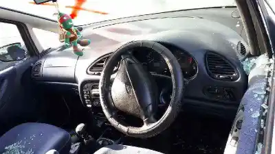 Vehicul casat ford galaxy (vx) clx al anului 1997 alimentat 