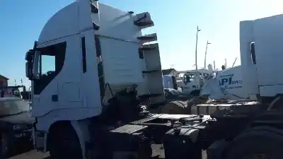 Veículo de Sucata iveco stralis 500 euro 4 do ano 2001 alimentado f3b3681b*s