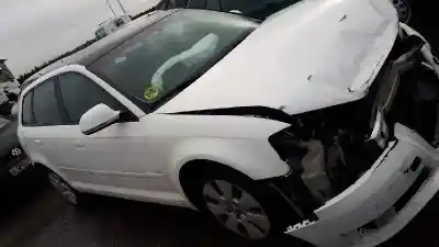 Здавання транспортного засобу AUDI A3 SPORTBACK (8P) 1.6 TDI Ambiente року 2010 потужний CAY