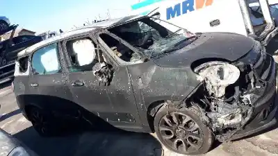 Veículo de Sucata FIAT 500 L LIVING (351) Lounge do ano 2018 alimentado 955A3000