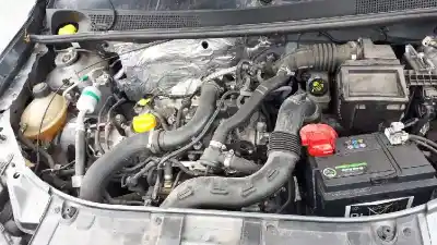 Veículo de Sucata dacia sandero comfort do ano 2017 alimentado h4b b4