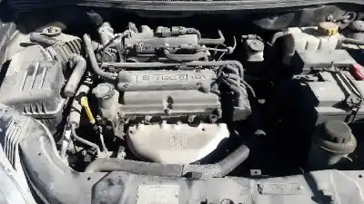 Véhicule à la ferraille chevrolet aveo ls de l'année 2008 alimenté b12d1