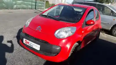 Véhicule à la ferraille citroen c1 sx de l'année 2006 alimenté 8ht