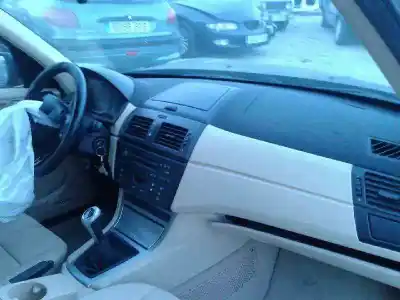 Veículo de Sucata bmw x3 (e83) 2.0 16v diesel cat do ano 2005 alimentado d/204d4