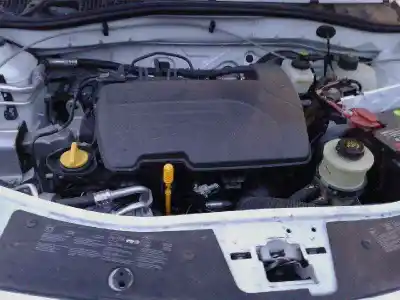 Veículo de Sucata dacia sandero 1.2 16v cat do ano 2012 alimentado d4f f7