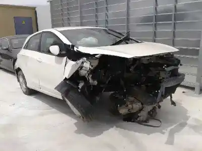 Veículo de Sucata HYUNDAI I30 (GD) Style do ano 2014 alimentado G4FA