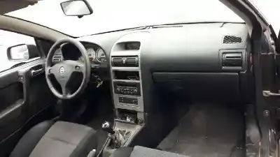 Veículo de Sucata opel astra g coupé 2.2 dti edition do ano 2004 alimentado y22dtr